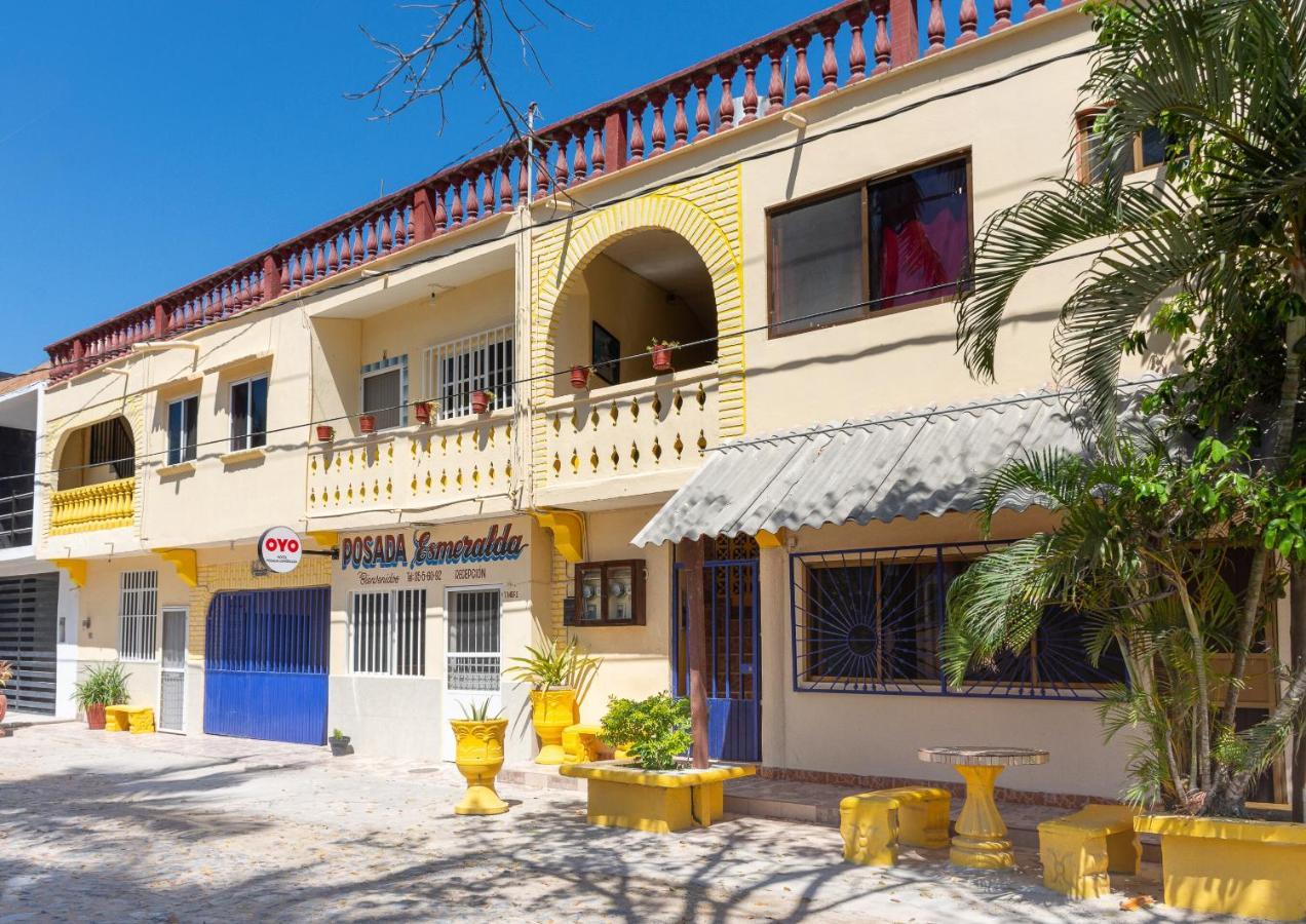 Oyo Hotel Posada Esmeralda 圣帕特里西奥梅拉克 外观 照片