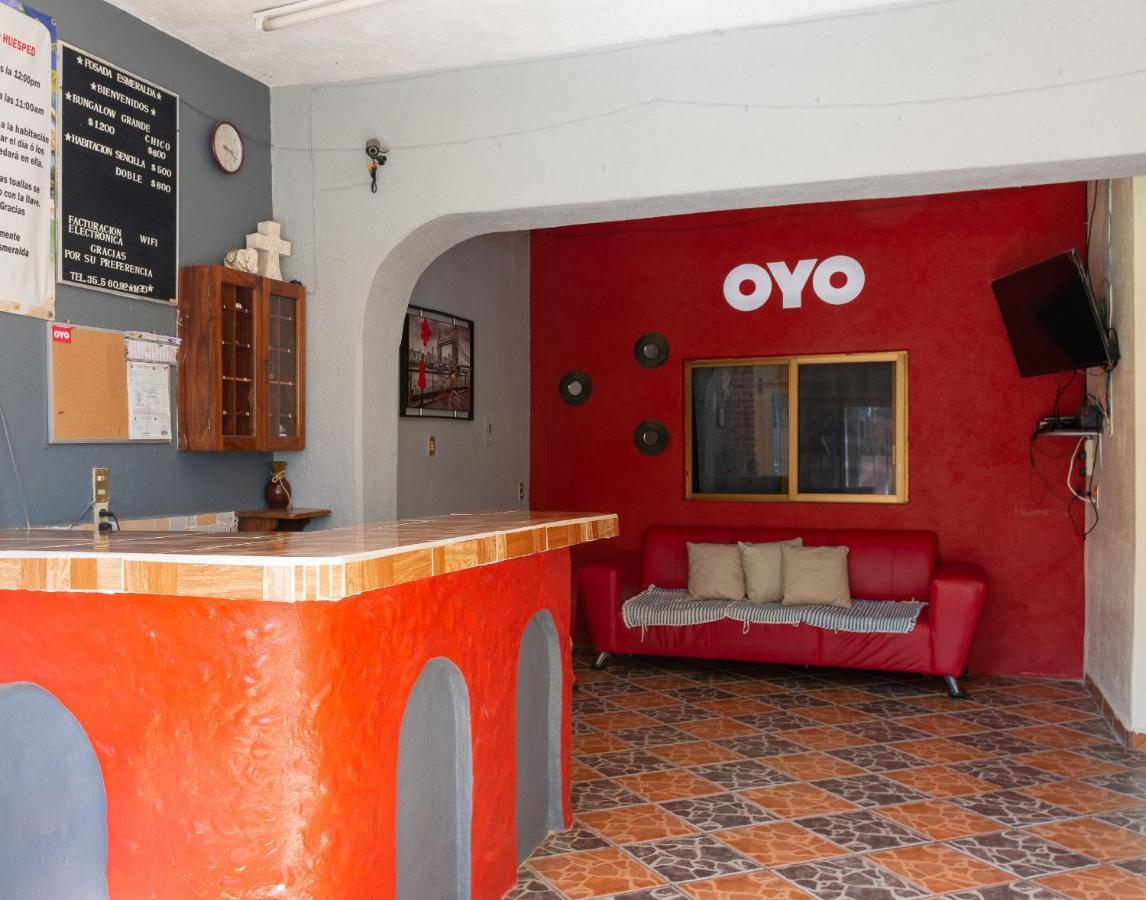 Oyo Hotel Posada Esmeralda 圣帕特里西奥梅拉克 外观 照片