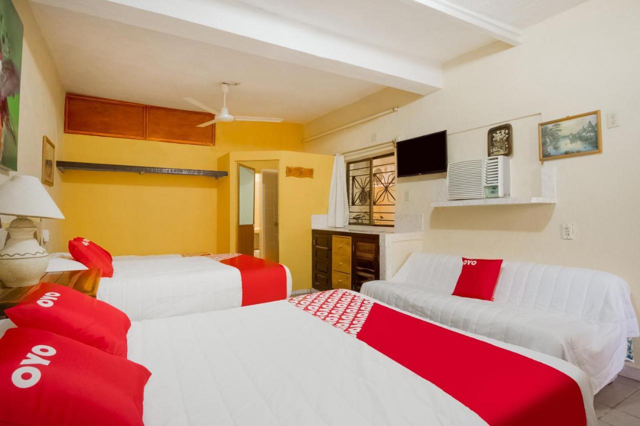Oyo Hotel Posada Esmeralda 圣帕特里西奥梅拉克 外观 照片