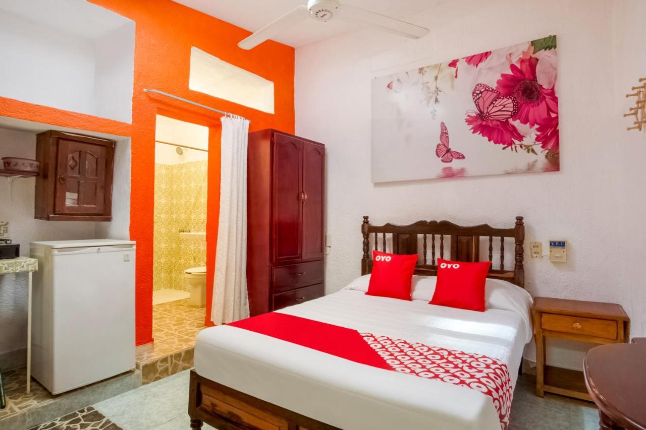 Oyo Hotel Posada Esmeralda 圣帕特里西奥梅拉克 外观 照片