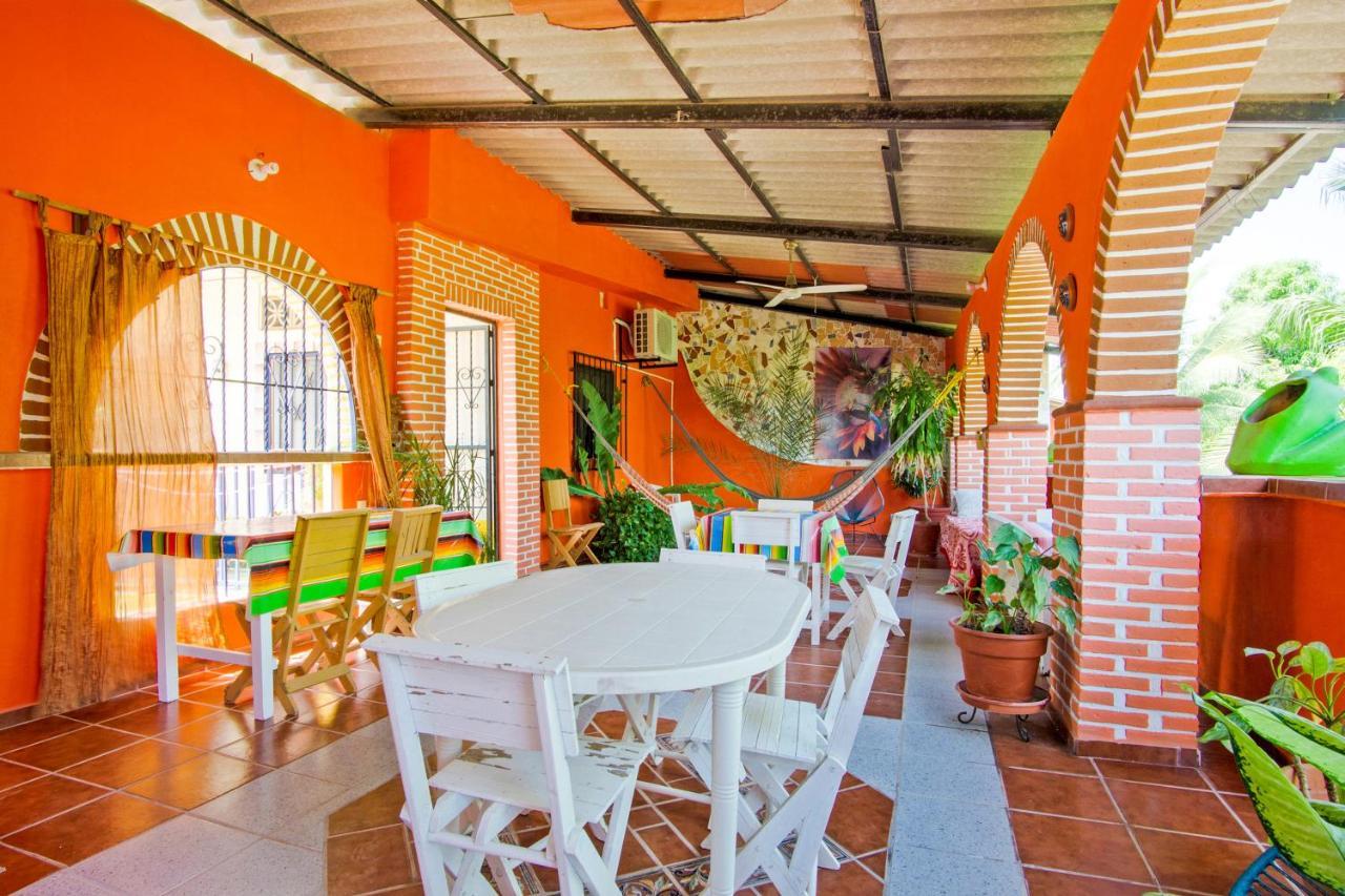 Oyo Hotel Posada Esmeralda 圣帕特里西奥梅拉克 外观 照片